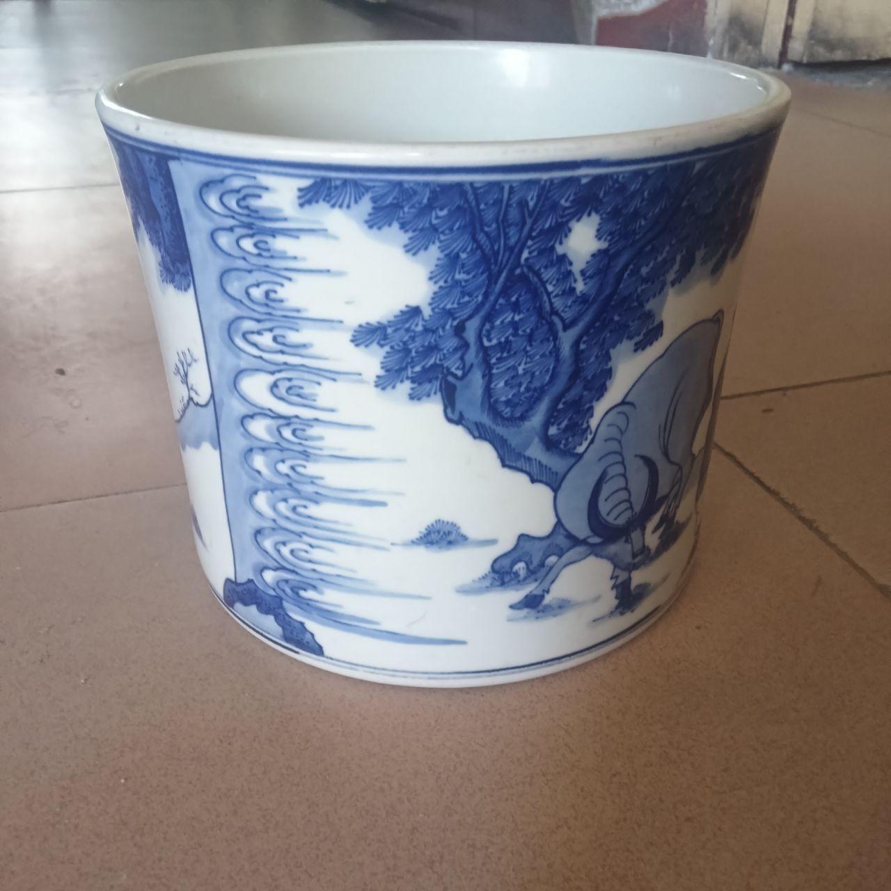 青花笔筒