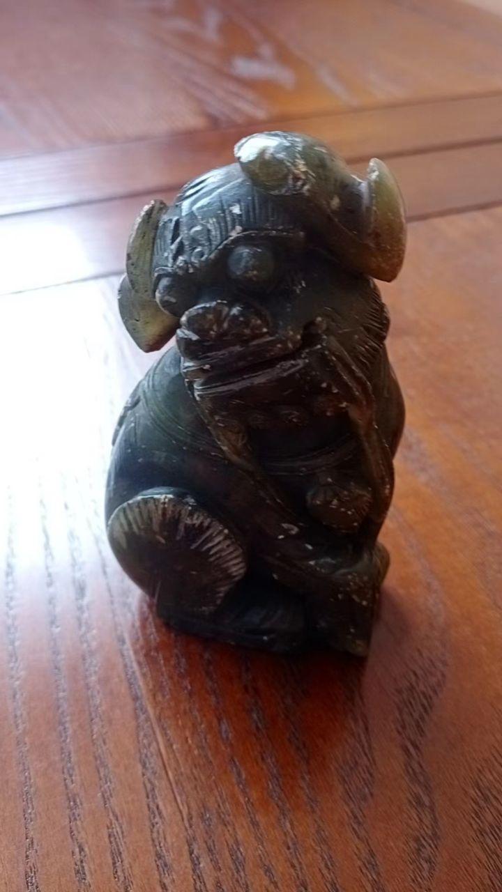 《玉石瑞兽》